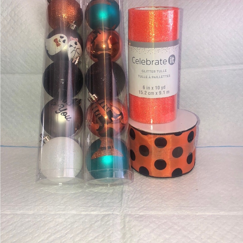 Michael’s sample,lot of Halloween decoration.